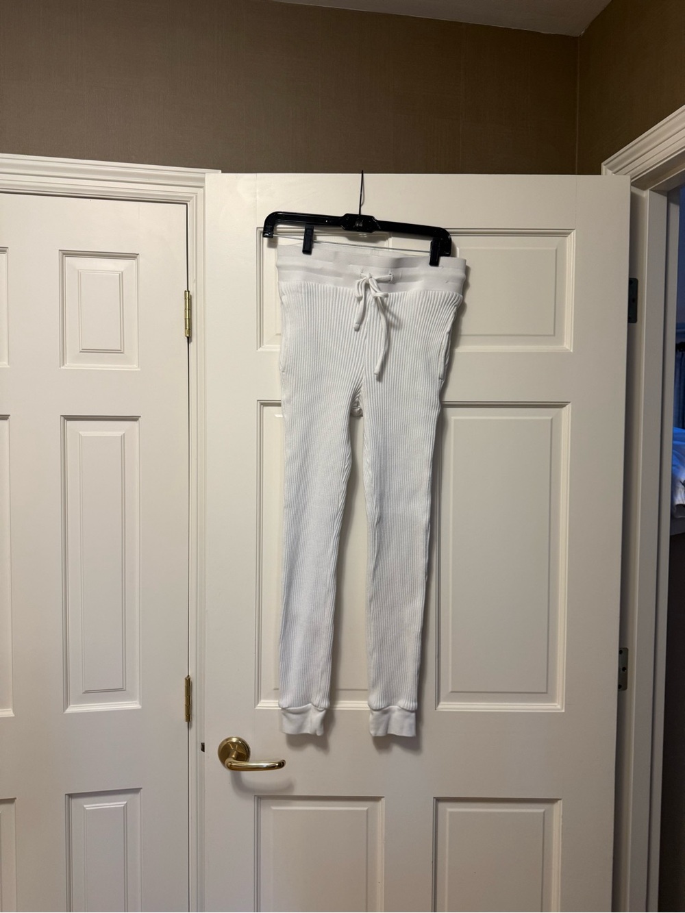 White Ribbed Drawstring Leggings
